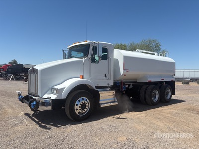 2012 Kenworth T800 4000 gal 6x4 Water Truck