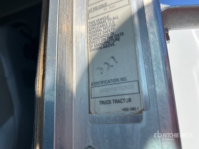2012 Kenworth T800 4000 gal 6x4 Water Truck