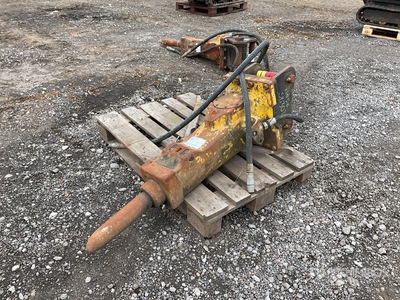 2015 Atlas Copco SB302 Hydraulic Breaker