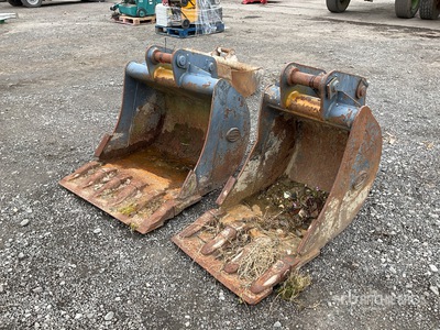 Quantity of (2) Strickland Digging 900mm, 600mm دلو حفارة
