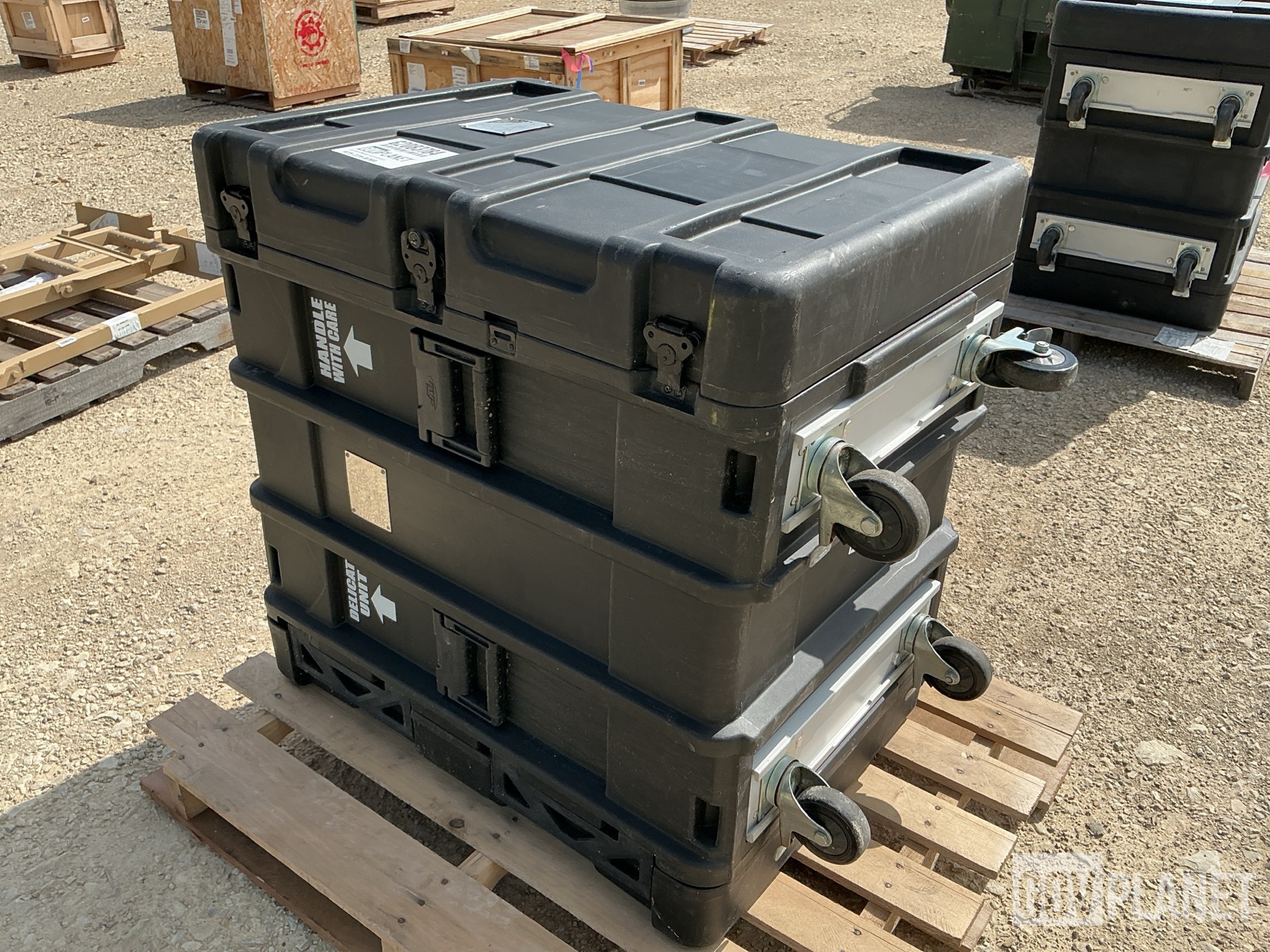 Surplus Storage Case in Abilene, Kansas, United States (GovPlanet