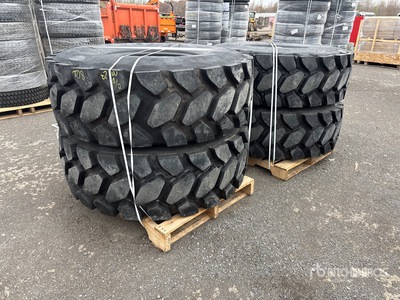 Quantity of (4) 20.5R25 LDT Retread Tires