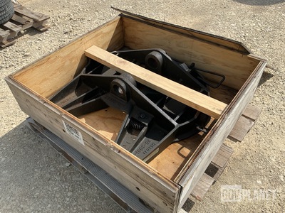 Holland XA-2081-0A Fifth Wheel Assembly Plate