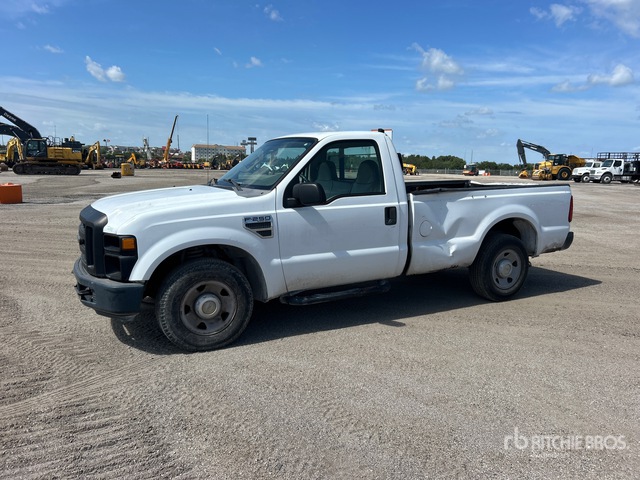 2008 Ford F-250 XL 4x2 Pickup