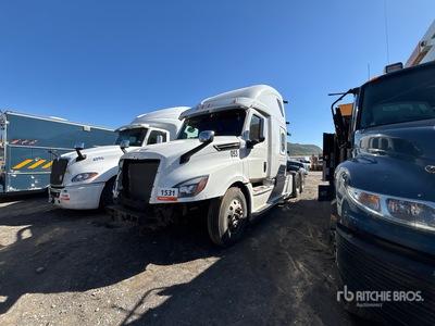 2019 Freightliner Cascadia 126 6x4 T/A Sleeper Truck Tractor (Inoperable)