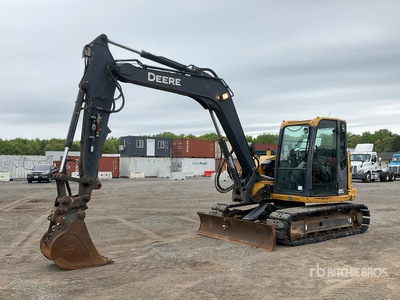 2017 John Deere 85G Tracked Excavator