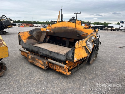 2015 LeeBoy 1000F Track Extendedora de Asfalto