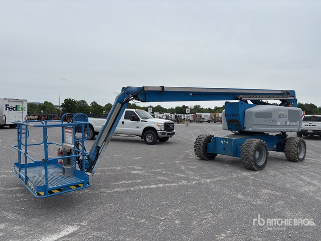 2015 Genie Z80/60 4WD Diesel Articulating Boom Lift