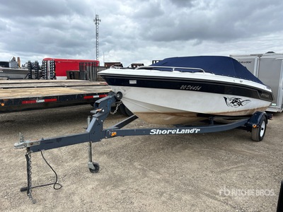17 ft Bowrider Boat w/ Trailer