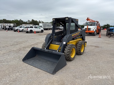 2000 New Holland LS170 Skid Steer Loader