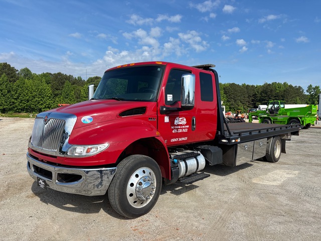 2020 International MV607 4x2 Extended Cab Rollback Truck