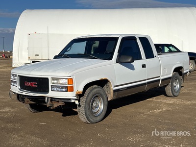 1997 GMC Sierra 1500 SLE 4x2 Extended Cab بيك اب (Inoperable)