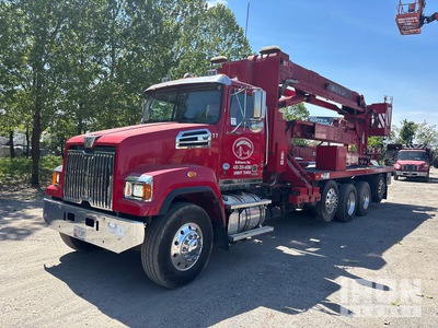 2016 PM 240-C 600 lb Articulated Boom on 2016 Western Star 4700 10x4 240 Snooper Bridge Inspection Truck