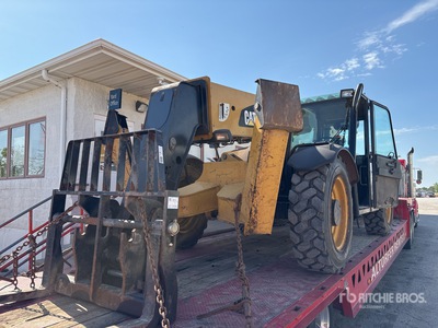 2015 Cat TL943C Telehandler