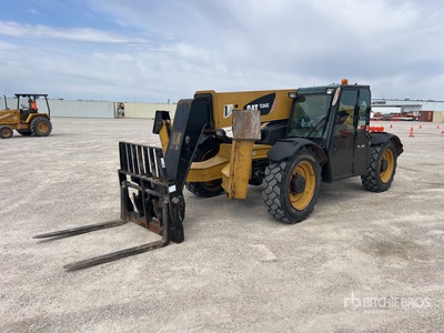 2015 Cat TL943C Telehandler