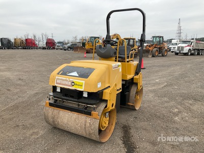 2006 Cat CB-224E Tandemwalze