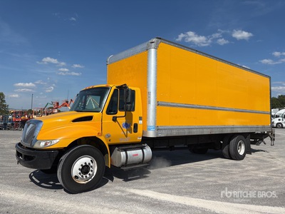 2019 International DuraStar 4300 4x2 バントラック
