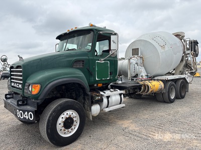 2004 Mack CV713 Mixer Truck