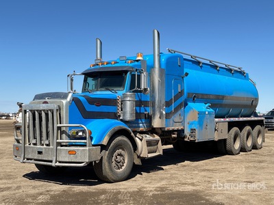 2011 Peterbilt 367 8x6 Sleeper شاحنة صهاريج