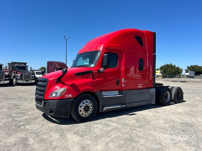 2020 Freightliner Cascadia 126 6x4 T/A Sleeper Truck Tractor