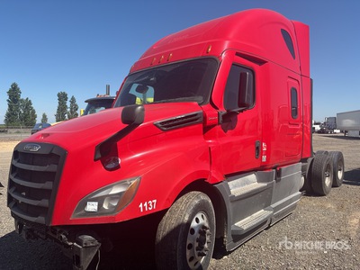 2020 Freightliner Cascadia 126 6x4 T/A Sleeper Truck Tractor (Inoperable)