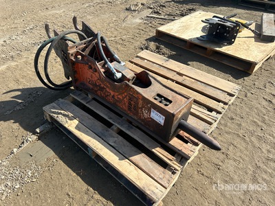 10 in Q/C Hydraulic Breaker - Fits 1 to 3 ton