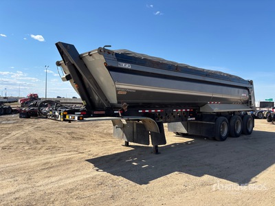 2012 Doepker 33 ft Tri/A مقطورة للتفريغ الخلفي