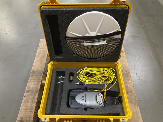 (5) Trimble R7 GPS Receivers