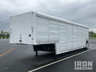 2003 Mickey AT-A 16 Bay S/A Beverage Trailer