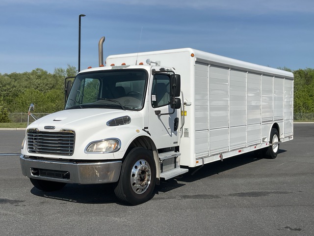 2009 Freightliner M2 106 4x2 14 Bay Beverage Truck 2009 Freightliner M2 106 4x2 14 Bay Beverage Truck