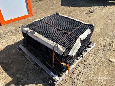 Quantity of 3 ft x 3 ft Mini Screen