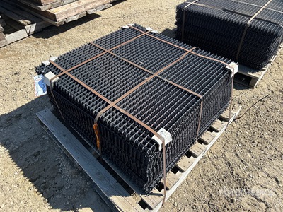 Quantity of 3 ft x 3 ft Mini Screen