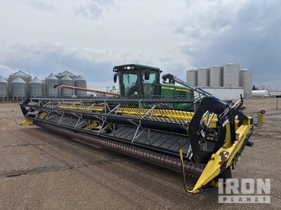 2012 John Deere A400 36 ft Swather الة الحصاد