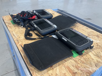 Quantity of (3) Megger TDR2000/3 Duel channel reader Strumenti e attrezzatura elettrica