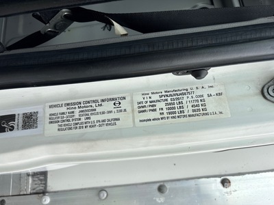 2018 Hino 268 4x2 Van Truck