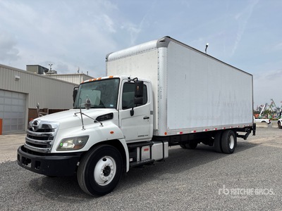 2018 Hino 268 4x2 Van Truck