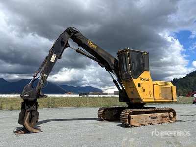 2013 Tigercat 880 Log Loader
