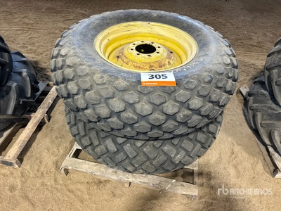 Quantity of (2) BFGoodrich 16.9 - 26 Fits 420, 430 W Pneus
