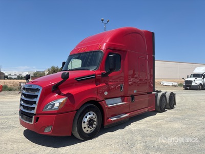 2020 Freightliner Cascadia 126 6x4 T/A Sleeper Truck Tractor
