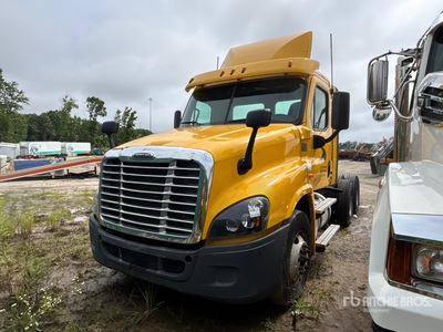 2018 Freightliner Cascadia 125 Cabeza Tractora Cabina Corta