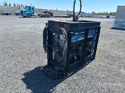 1973 Miller Big D4 350 A Skid-Mounted Stick Engine Driven Welder