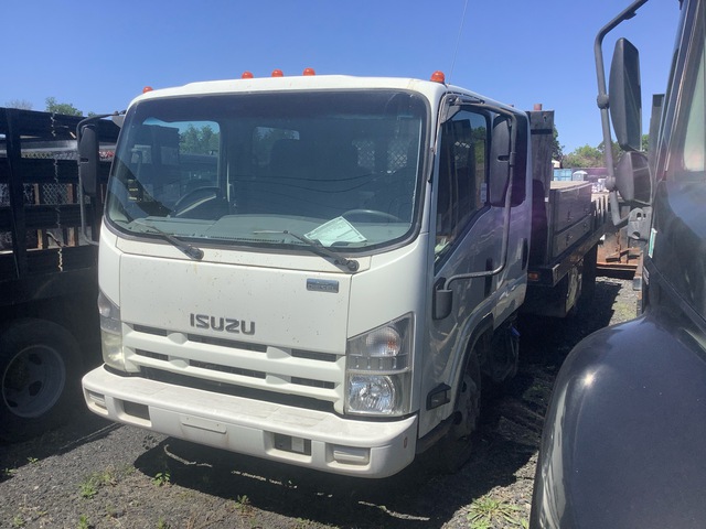 2015 Isuzu NPR HD 4x2 Crew Cab Flatbed Truck 2015 Isuzu NPR HD 4x2 Crew Cab Flatbed Truck