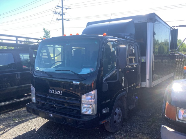 2014 Isuzu NPR HD 4x2 Moving Crew Cab Van Truck 2014 Isuzu NPR HD 4x2 Moving Crew Cab Van Truck