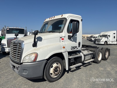 2017 Freightliner Cascadia 125 6x4 T/A Day Cab Truck Tractor