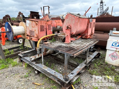 1975 McLean 2J6CDQAAA Shop Built Grout Pump