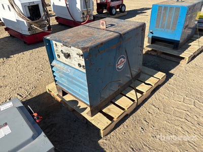 Miller SRH-333 45 A Electric Welder