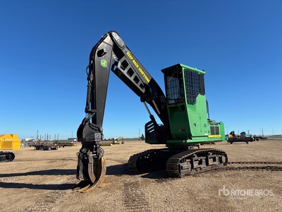 2014 John Deere 2454D Short Wood Log Loader