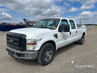 2010 Ford F-350 XL 4x2 Crew Cab Pickup