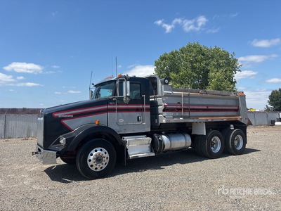 2014 Kenworth T800 6x4 Tipper Truck
