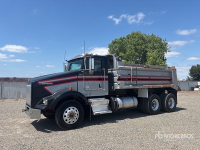 2014 Kenworth T800 6x4 Tipper Truck
